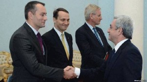 Armênia recebe delegação europeia