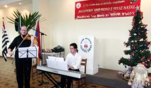Maestro Alexey Kurkdjian e o pianista Gustavo Fiel
