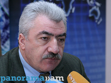 Amatuni Virabyan, diretor do Arquivo Nacional Armênio