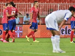 2-0-serbia-supera-a-armenia-con-facilidad-a-puerta-cerrada